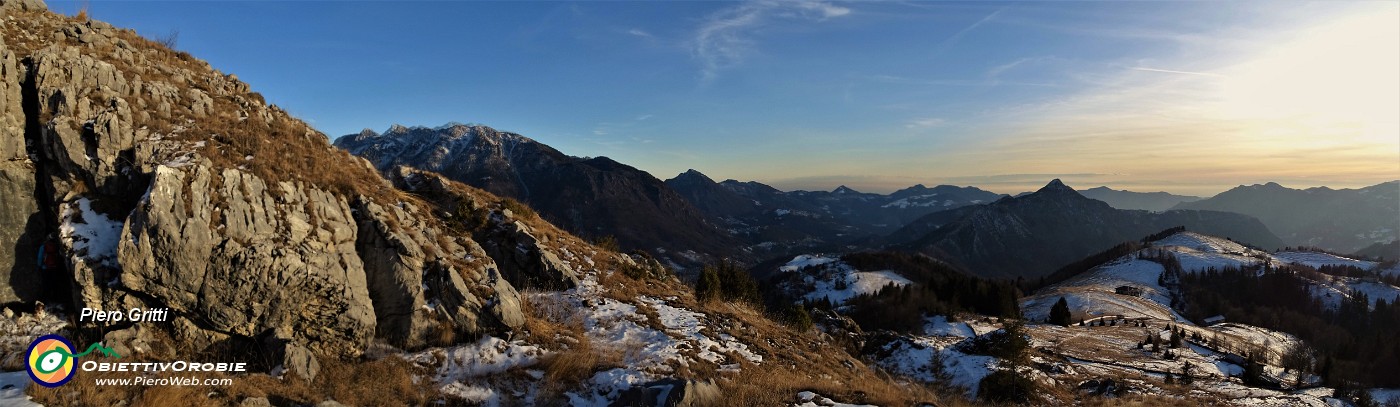 72 Panorama alle ex-miniere di calamina .jpg